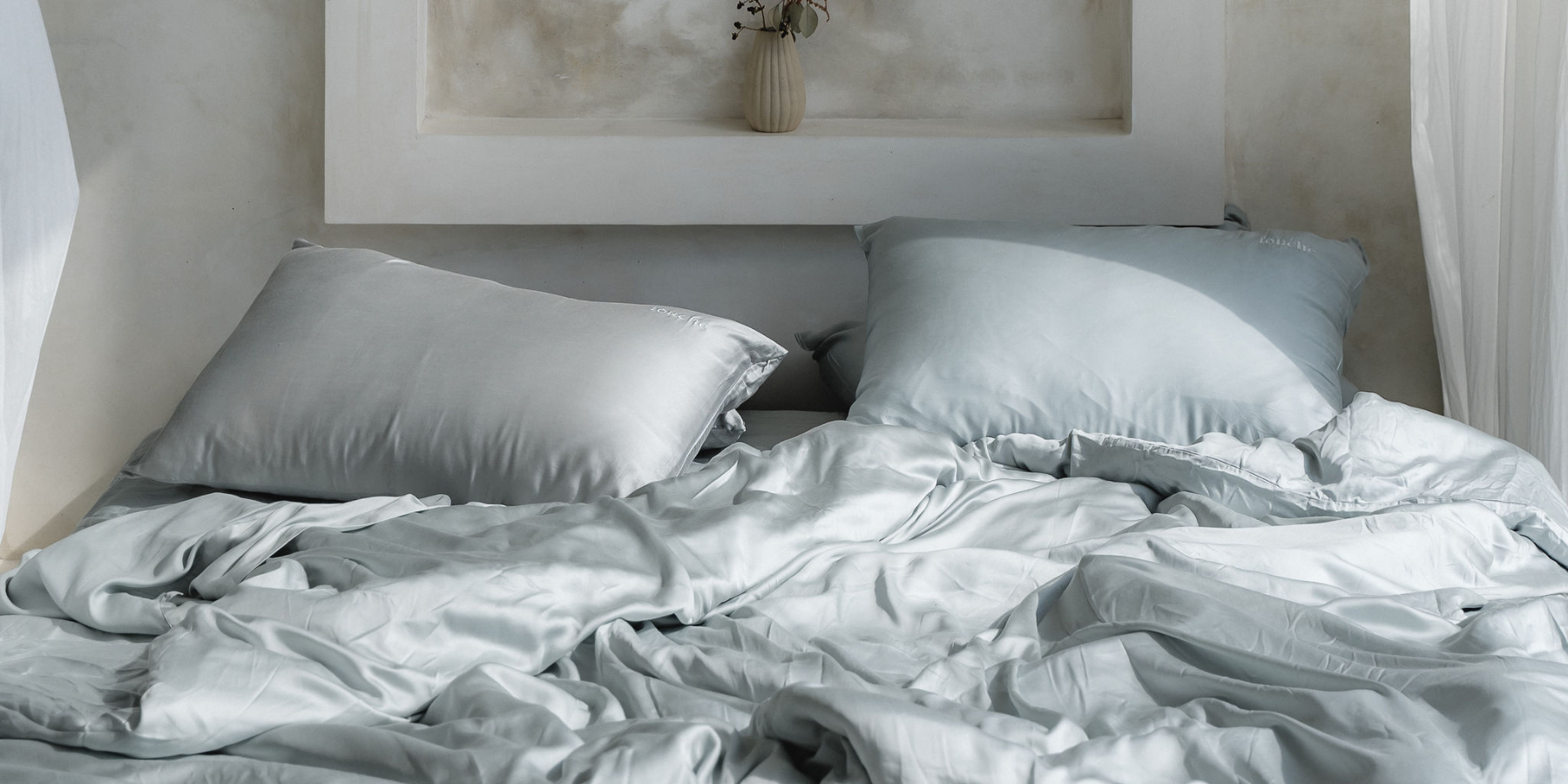 Premium 100% eucalyptus tencel lyocell bed sheet in a serene bedroom setting